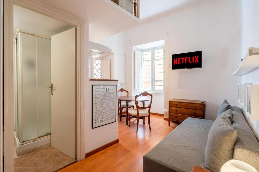 Tiny House Nel Cuore Di Roma Luaran gambar